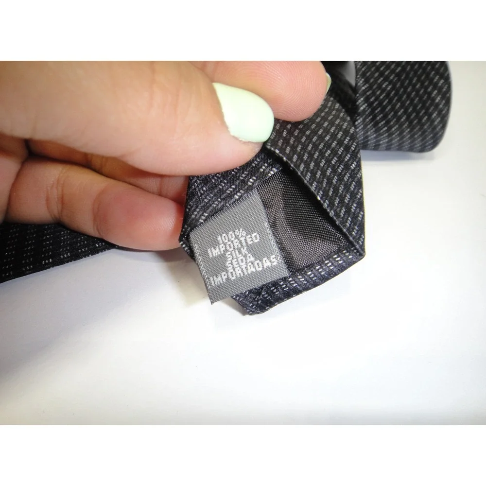 Stafford Executive Men's Black Charcoal Micro Pattern 100% Silk Necktie Tie Tack